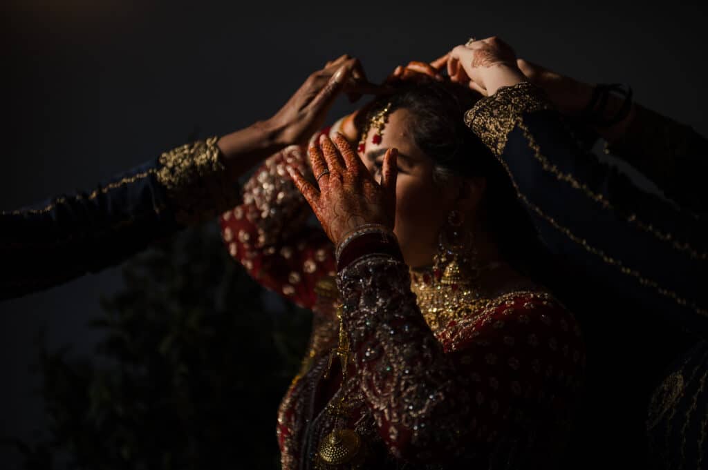 Indian wedding photography by Andi Watson Photography